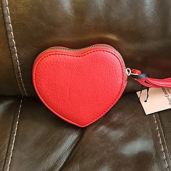 Juicy Couture heart ziparound wallet NWT - Picture 3 of 4